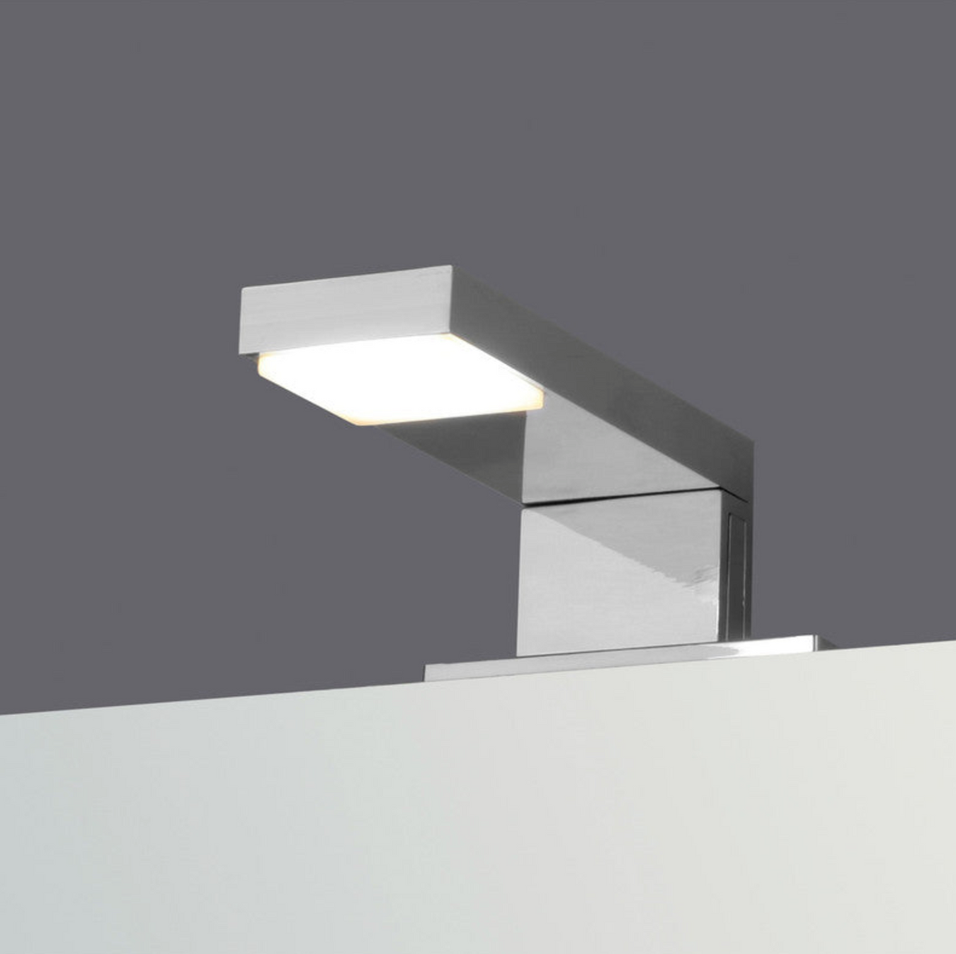 ILUMINACIÓN DE BAÑO